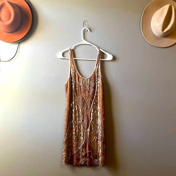 Rare luxury bead and sequins dress - Picture 4 of 10